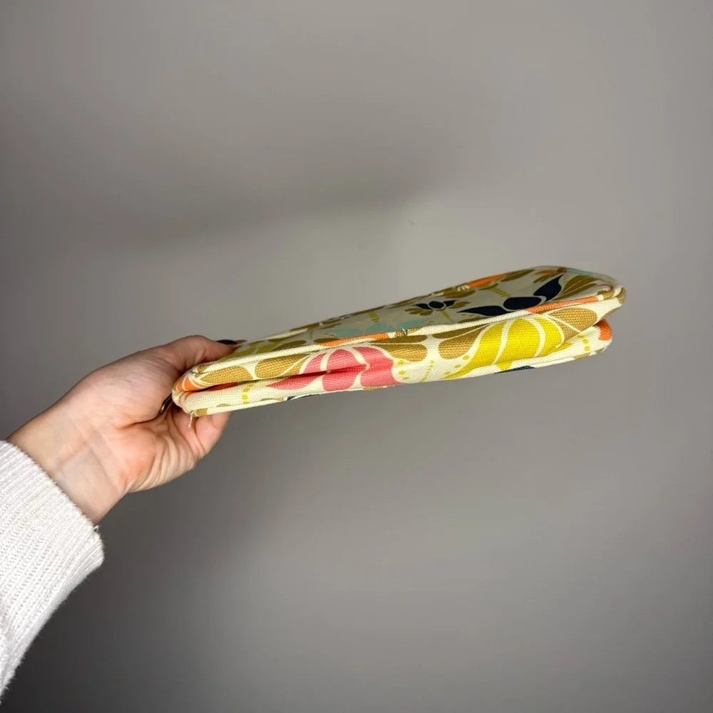 Primrose Hill Multicolor Floral makeup bag
